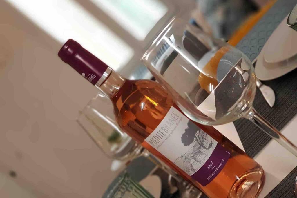 Appartement 2 Chambres Refait A Neuf, Climatise, A 2 Min De La Mer Νίκαια Εξωτερικό φωτογραφία